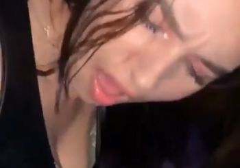 Depois da balada, levou a princesa pro motel!